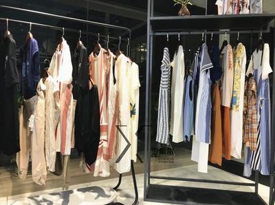 加工衣服在哪里拿貨比較多一點？揭秘創業者的熱門貨源地，開啟財富新篇章！